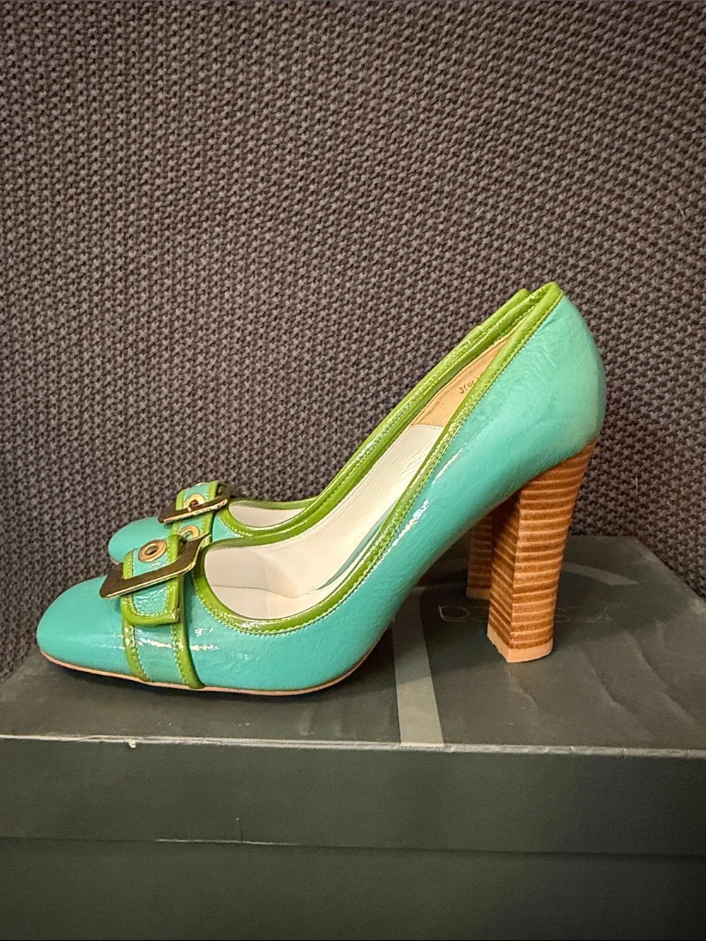 Jessica Bennett Turquoise and Lime Patent Leather Pumps